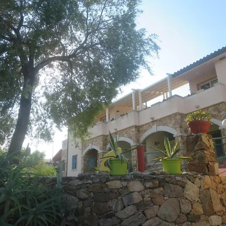 Iocchedda Appartement Porto Ottiolu Buitenkant foto