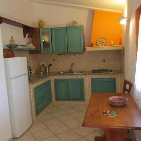 Iocchedda Appartement Porto Ottiolu Buitenkant foto