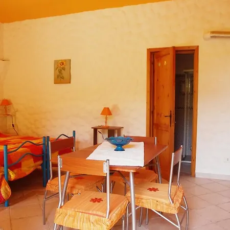 Iocchedda Appartement Porto Ottiolu Buitenkant foto